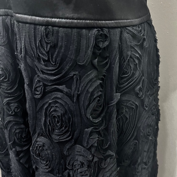 TORRID Satin Rosette Rhinestone Dress Black Retro Bombshell Fit & Flare Size 20 - Picture 2 of 10